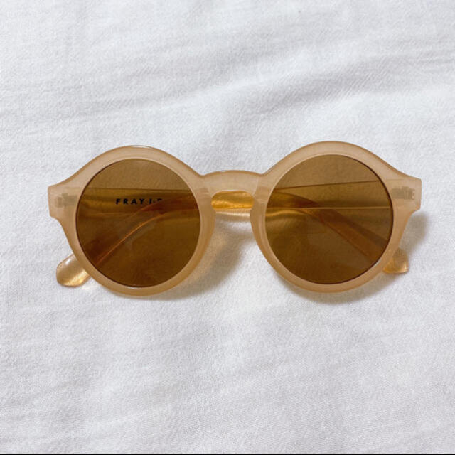 FRAY I.D(フレイアイディー)のフレイアイディーサングラス レディースのファッション小物(サングラス/メガネ)の商品写真