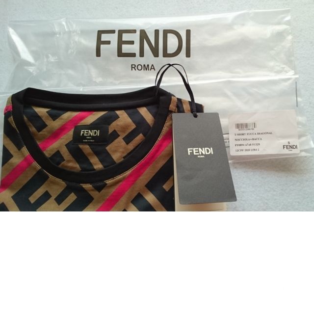 FENDI(フェンディ)の●新品/正規品● FENDI FFモチーフ 斜ストライプ Tシャツ メンズのトップス(Tシャツ/カットソー(半袖/袖なし))の商品写真