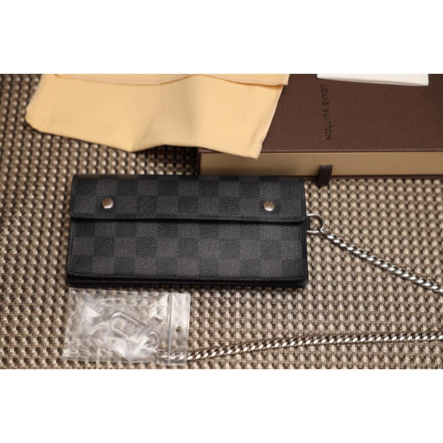 新品未使用 ルイヴィトン ダミエグラフィット アコルディオン N60023