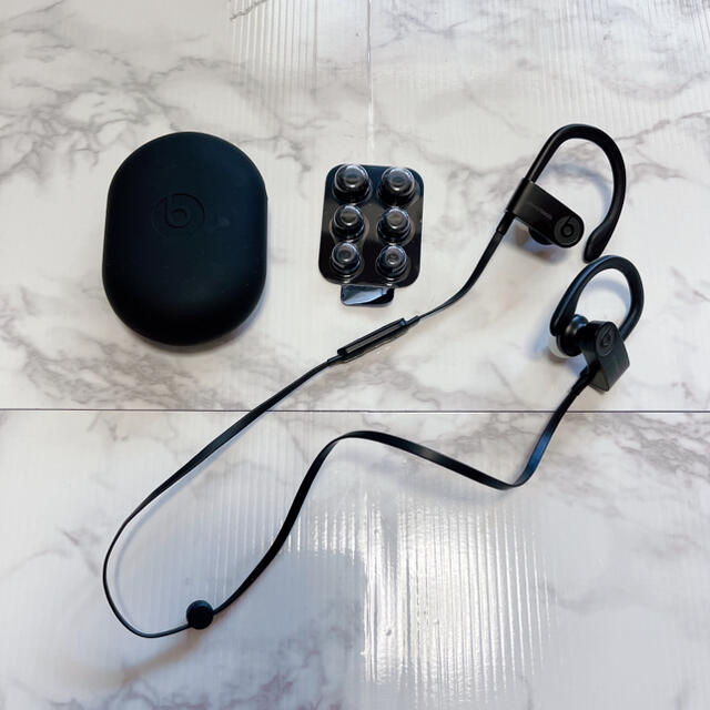 定番入荷 【純正品】Power beats 3 wireless イヤホン 黒