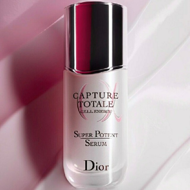 Christian Dior(クリスチャンディオール)のカプチュール トータル　セル　ENERGY スーパーセラム　美容液　15ml コスメ/美容のスキンケア/基礎化粧品(美容液)の商品写真
