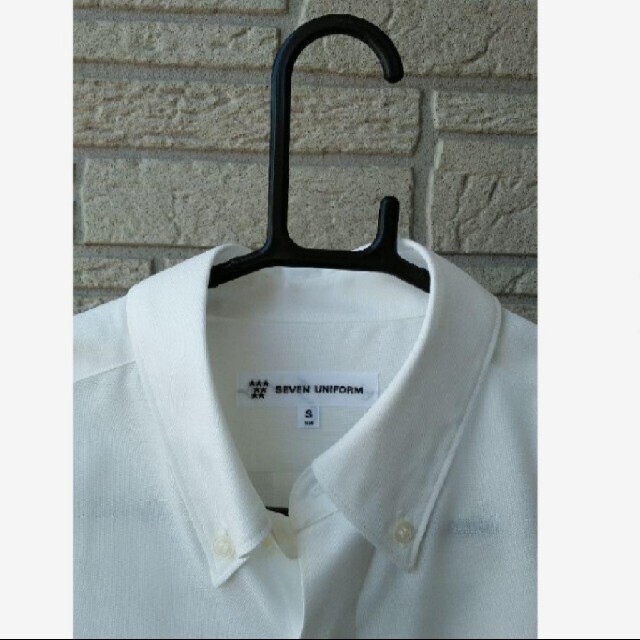 セブンユニフォーム　長袖　ボタンダウン　日本製　ワイシャツ　S　メンズ　ビジネス メンズのトップス(シャツ)の商品写真
