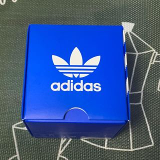 アディダス(adidas)のadidas 腕時計　ホワイト(腕時計)