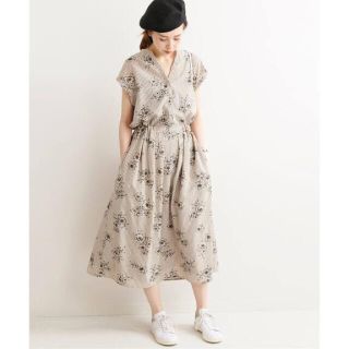 イエナ(IENA)の(8/26限定お値下げ)IENA ストライプフラワースキッパーシャツワンピース(ロングワンピース/マキシワンピース)