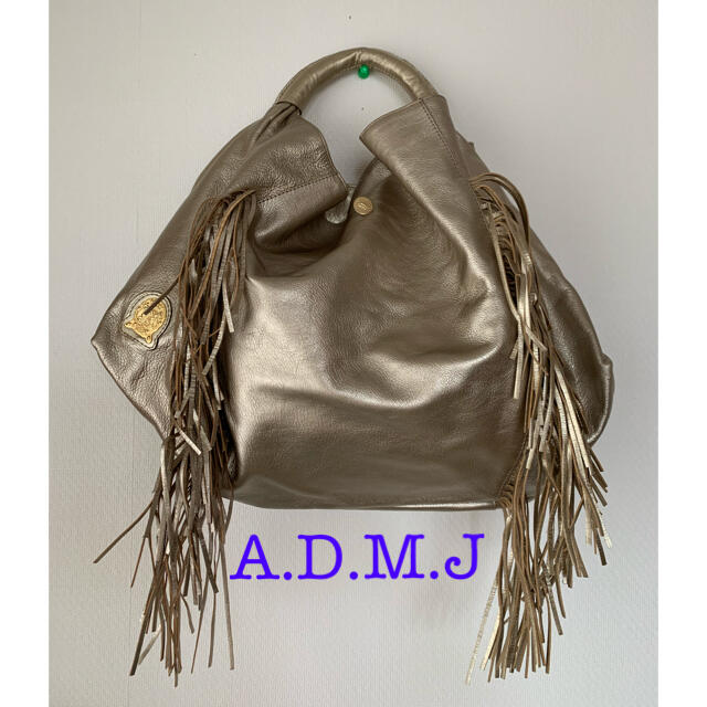 非売品 A.D.M.J. - A.D.M.Jフリンジゴールドバッグ　本革　レアデザイン　美品 ハンドバッグ