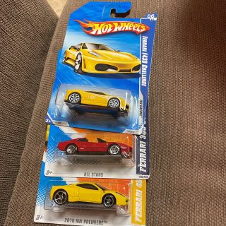 ホットウィール　Hot Wheels  フェラーリ　ランボルギーニセット(ミニカー)