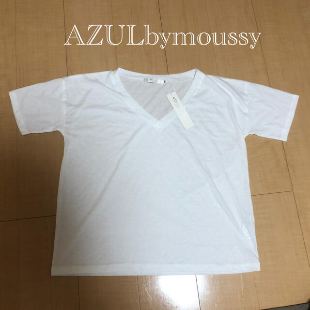 AZUL by moussy(アズールバイマウジー)の新品未使用　AZULbymoussy 天竺ゆるBODY　Vネック半袖プルオーバー レディースのトップス(Tシャツ(半袖/袖なし))の商品写真