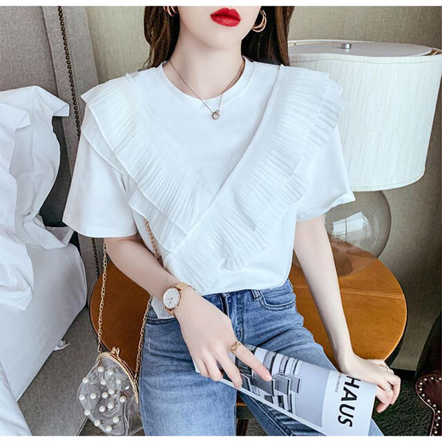 【新品・未使用】フリル付きTシャツ | フリマアプリ ラクマ
