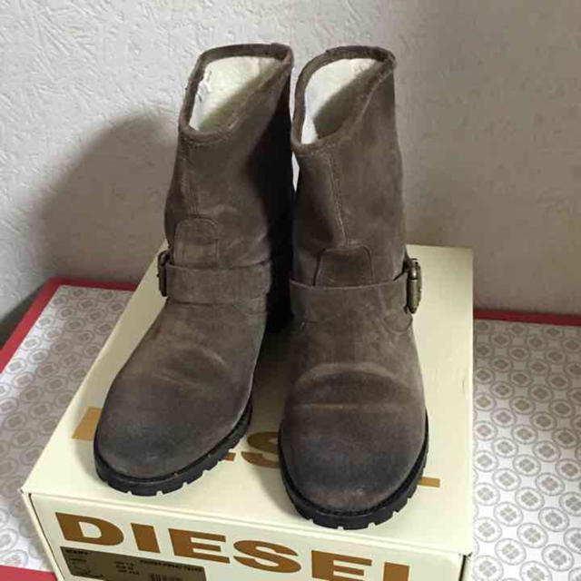 DIESEL(ディーゼル)の再値下げ 美品 ディーゼル スウェード エンジニア ブーツ 茶色 24,5cm レディースの靴/シューズ(ブーツ)の商品写真
