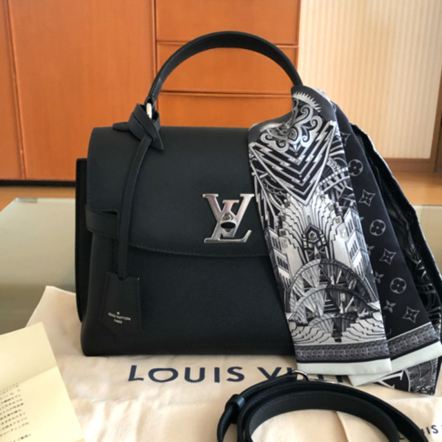 LOUIS VUITTON(ルイヴィトン)の【未使用】LOUIS VUITTON ロックミーエヴァーBB バンドーset レディースのバッグ(ショルダーバッグ)の商品写真