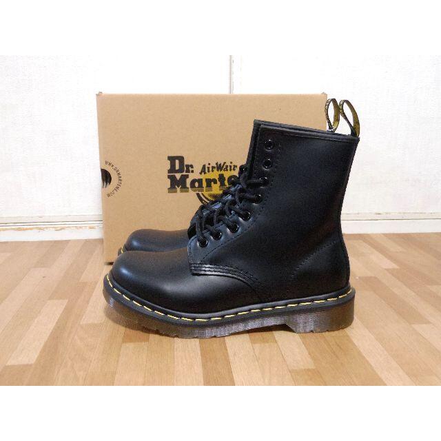 Dr.Martens(ドクターマーチン)のドクターマーチン UK4 1460 8ホール ブーツ 黒 くろ レディースの靴/シューズ(ブーツ)の商品写真