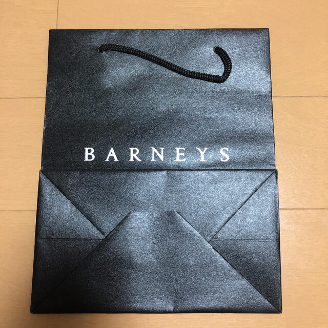 BARNEYS NEW YORK(バーニーズニューヨーク)のバーニーズニューヨーク　ショップ袋 レディースのバッグ(ショップ袋)の商品写真