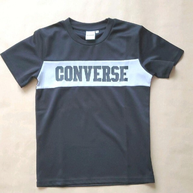 CONVERSE(コンバース)の【新品未使用】CONVERSE 吸汗速乾 Tシャツ 140cm キッズ/ベビー/マタニティのキッズ服男の子用(90cm~)(Tシャツ/カットソー)の商品写真