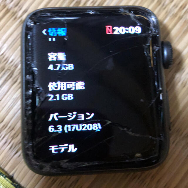 Apple Watch(アップルウォッチ)のapple watch series2 NIKE  42mm GPS ジャンク メンズの時計(腕時計(デジタル))の商品写真