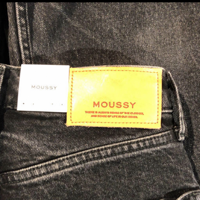 moussy(マウジー)の神デニム♡MOUSSY MVS skinny♡mvsスキニー♡mvsデニム♡新品 レディースのパンツ(デニム/ジーンズ)の商品写真