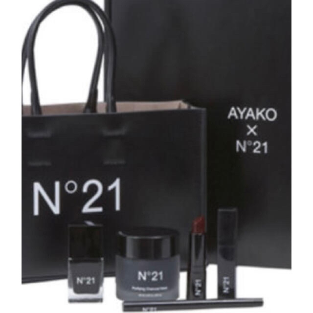 ひかRU☆様専用品です。　　AYAKO X N21 BEAUTY     コスメ/美容のキット/セット(コフレ/メイクアップセット)の商品写真