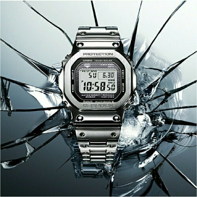 G-SHOCK(ジーショック)のG-SHOCK フルメタル シルバー　木村拓哉　GMW-B5000D-1JF メンズの時計(腕時計(デジタル))の商品写真