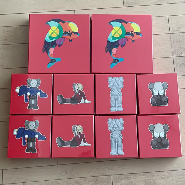 KAWS TOKYO FIRST PUZZLE パズル 5種 2セット カウズ