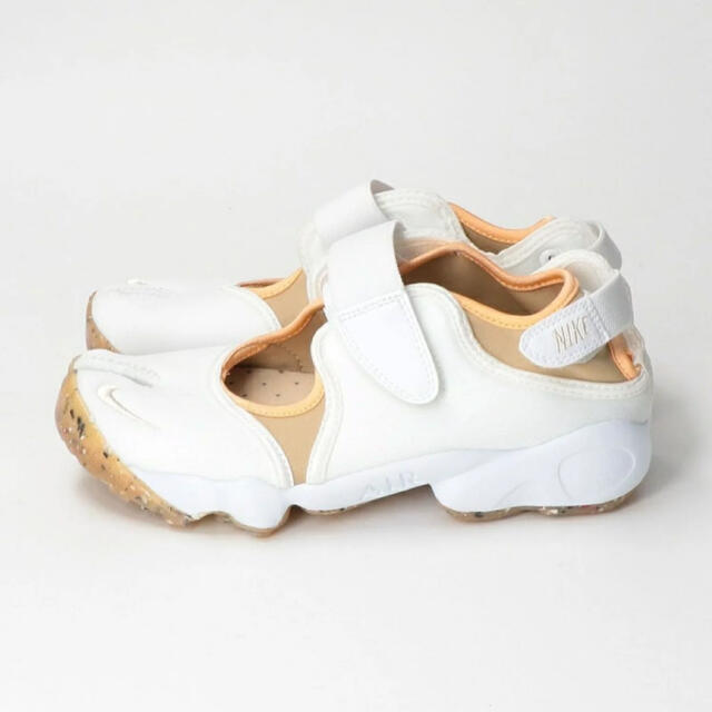 NIKE(ナイキ)のNIKE ナイキ AIR RIFT エアリフト NEW スニーカー  24.0㎝ レディースの靴/シューズ(スニーカー)の商品写真