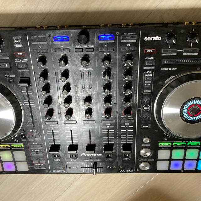 Pioneer(パイオニア)の🎧Pioneer　DDJ−SX2 楽器のDJ機器(DJコントローラー)の商品写真