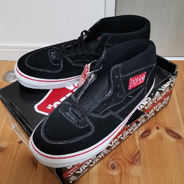 VANS(ヴァンズ)の【早い者勝ち値引き】VANS HALF CAB ブラックレッド 29cm メンズの靴/シューズ(スニーカー)の商品写真