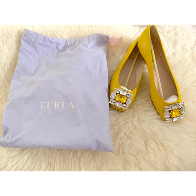 FURLA 可愛いイエロー靴　春夏限定????✨