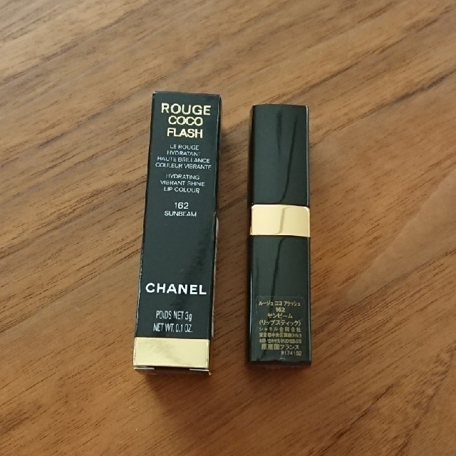 CHANEL(シャネル)のCHANEL ルージュココフラッシュ 162 コスメ/美容のベースメイク/化粧品(口紅)の商品写真