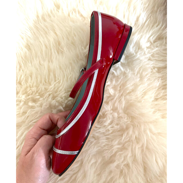 MARC JACOBS(マークジェイコブス)のMARC JACOBS 可愛い赤い靴👠✨✨ レディースの靴/シューズ(ハイヒール/パンプス)の商品写真