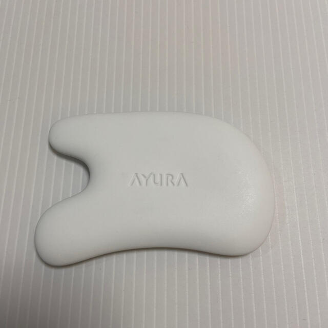 AYURA(アユーラ)のアユーラ　ビカッサプレート コスメ/美容のスキンケア/基礎化粧品(フェイスローラー/小物)の商品写真