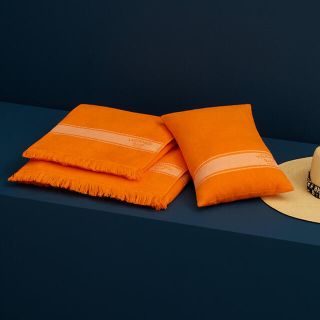 エルメス(Hermes)の新品未使用　エルメス　ビーチクッション　ヨッティング　オレンジ(クッション)