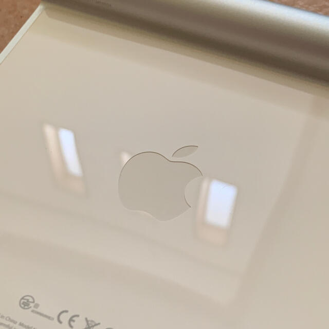 Apple(アップル)のMagic Trackpad スマホ/家電/カメラのPC/タブレット(PC周辺機器)の商品写真