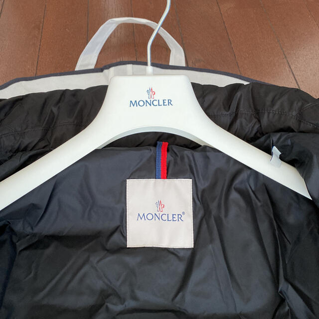 MONCLER(モンクレール)の☆新品☆MONCLER☆FLAMMETTE☆サイズ3☆ レディースのジャケット/アウター(ダウンジャケット)の商品写真