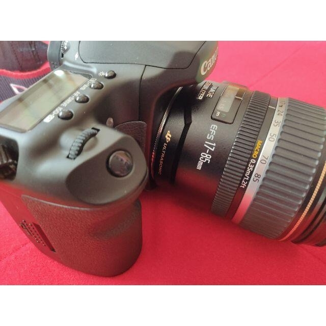 Canon(キヤノン)のCANON EOS 40D レンズ３本付き　すぐ撮影できます スマホ/家電/カメラのカメラ(デジタル一眼)の商品写真