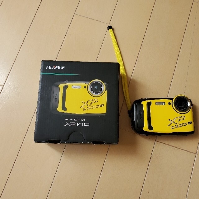 値下げ中　フジフィルムxp140 　ほぼ未使用