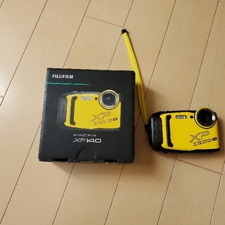 フジフイルム(富士フイルム)の値下げ中　フジフィルムxp140 　ほぼ未使用(コンパクトデジタルカメラ)