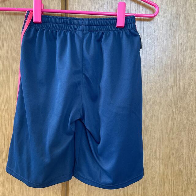 adidas(アディダス)のハーフパンツ　adidas キッズ130 キッズ/ベビー/マタニティのキッズ服男の子用(90cm~)(パンツ/スパッツ)の商品写真