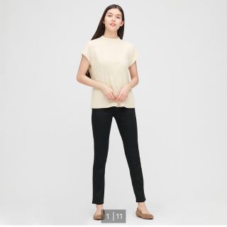 ユニクロ(UNIQLO)のクレープジャージースタンドカラーT（半袖）(シャツ/ブラウス(半袖/袖なし))