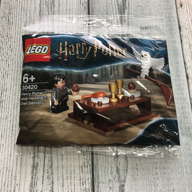 Lego(レゴ)のLEGO Harry Potter and Hedwig OwlDelivery エンタメ/ホビーのおもちゃ/ぬいぐるみ(模型/プラモデル)の商品写真