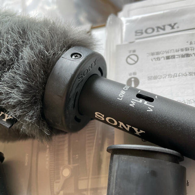 SONY(ソニー)の◆専用◆SONY HXR-NX80 DCR-TRV900 ECM-VG1付き スマホ/家電/カメラのカメラ(ビデオカメラ)の商品写真