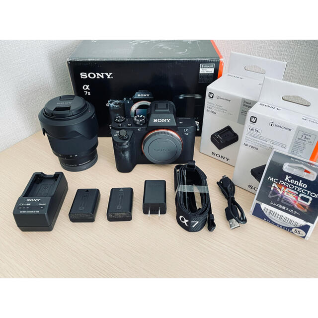 SONY α7Ⅱ ILCE-7M2Kレンズキット　充電器予備バッテリー付き