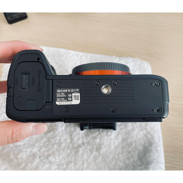SONY α7Ⅱ ILCE-7M2Kレンズキット 充電器予備バッテリー付き 50%OFF SONY α7Ⅱ ILCE-7M2Kレンズキット 充電器予備バッテリー付き 50%OFF