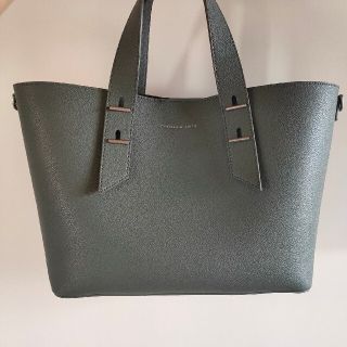 チャールズアンドキース(Charles and Keith)のCHARLES & KEITH バッグ(ハンドバッグ)