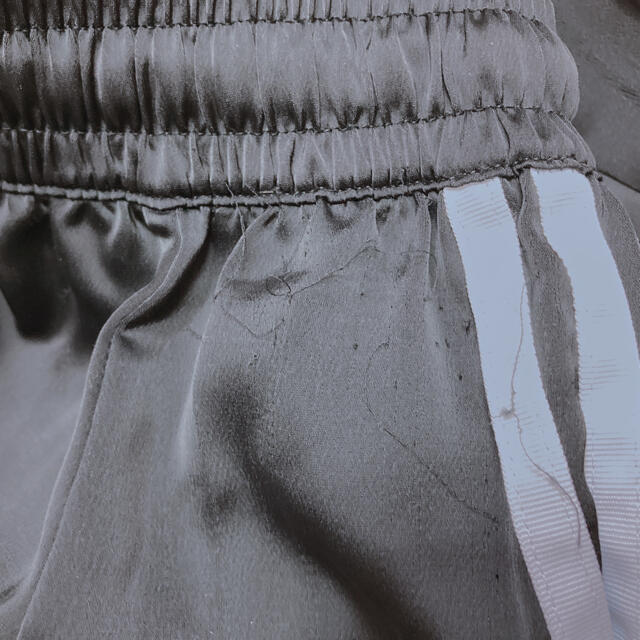 adidas(アディダス)のアディダス オリジナルス スカート サテン レディースのスカート(ロングスカート)の商品写真