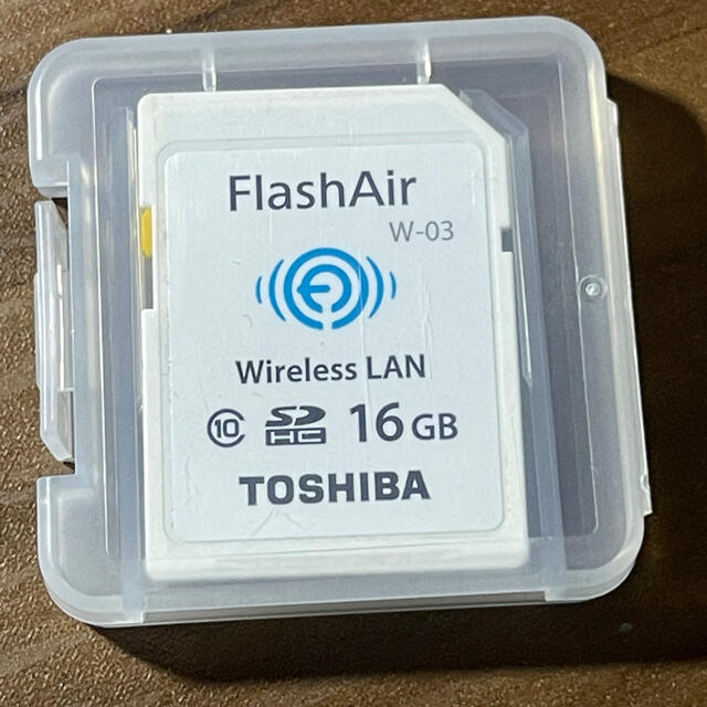TOSHIBA SDカード FlashAir W-03 16GB 1