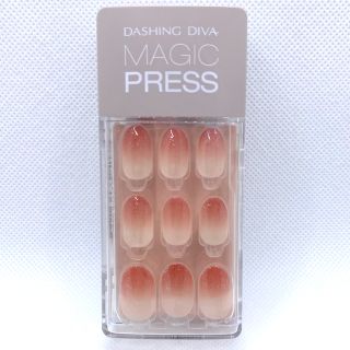 新品 DASHING DIVA ダッシングディバ マジックプレス ネイルチップ