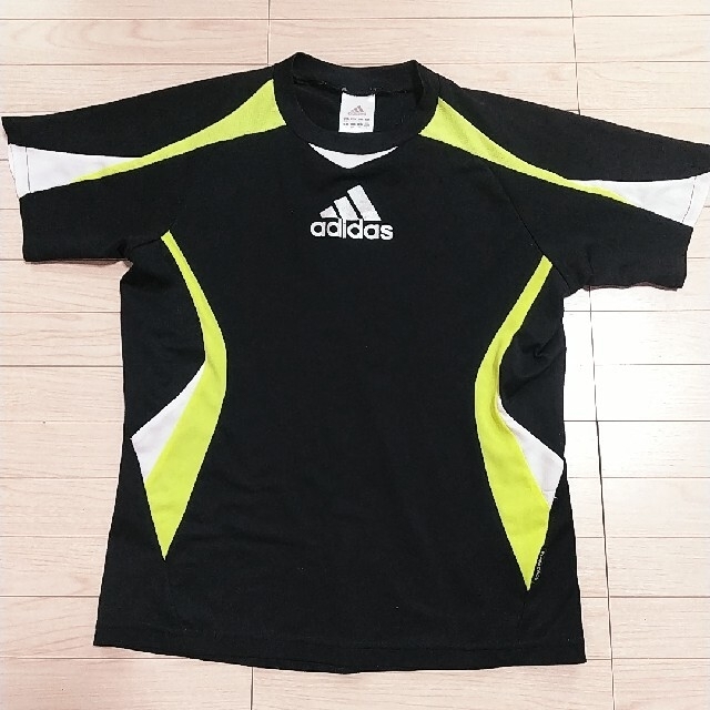 adidas(アディダス)のアディダス、アンダーアーマーの140センチTシャツまとめ売り キッズ/ベビー/マタニティのキッズ服男の子用(90cm~)(Tシャツ/カットソー)の商品写真