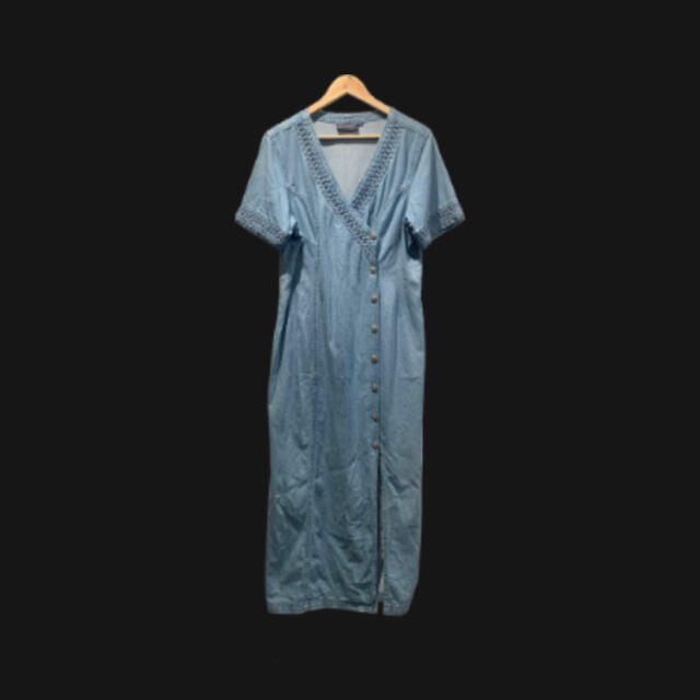 A.P.C(アーペーセー)のRhinestone denim wrap dress　古着デニムワンピース レディースのワンピース(ロングワンピース/マキシワンピース)の商品写真