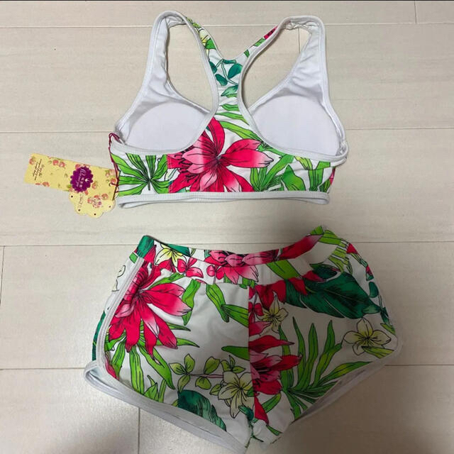 Roxy - 新品ビキニ 3点セット ラッシュガード ショートパンツ ... ロキシー水着 ショートパンツ 3点セット