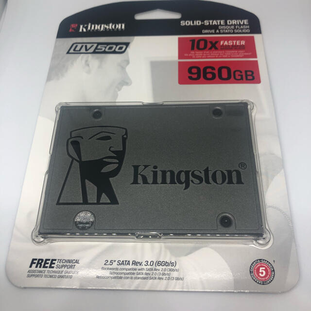 Kingston SSD ハードディスク　960GB(1TB弱)25インチSSD