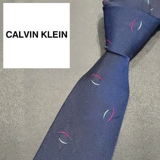 カルバンクライン(Calvin Klein)のカルバンクライン　ハイブランド　ネクタイ　紺系　織柄　総柄　メンズ　CALVIN(ネクタイ)